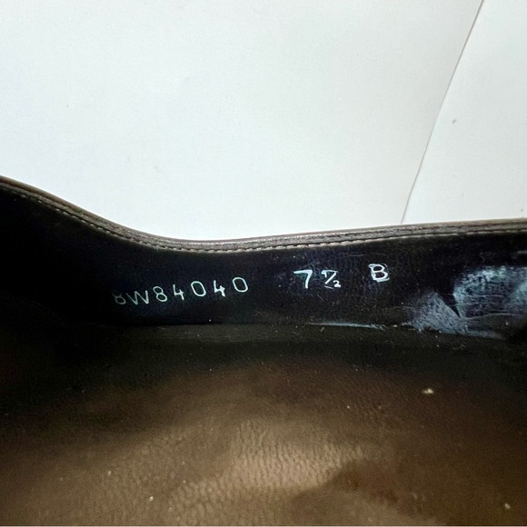 STUART WEITZMAN Brown Pearlized Pointed Toe Pumps—SZ. 7.5 - Picture 12 of 12